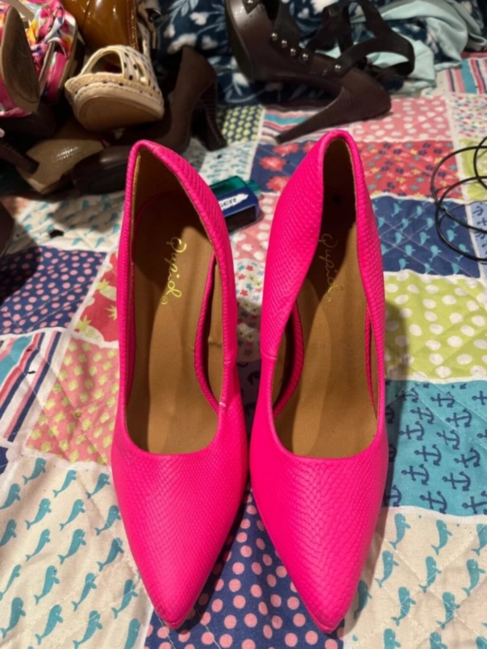Hot pink textured heels